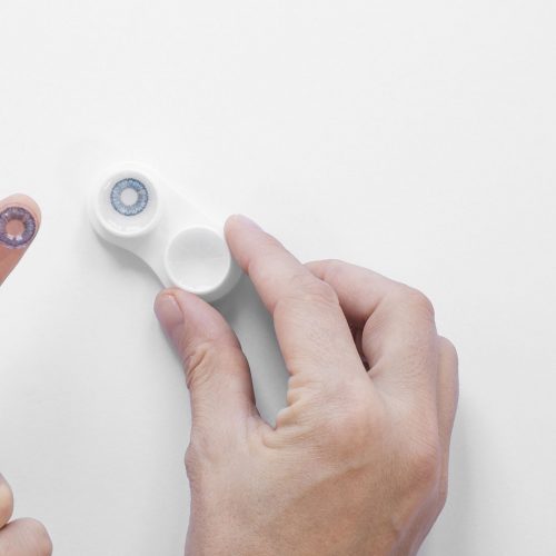 Conheça os riscos de usar lentes de contato sem procedência
