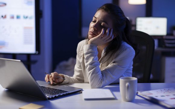 Você sabia que a qualidade do sono interfere na saúde da sua visão?